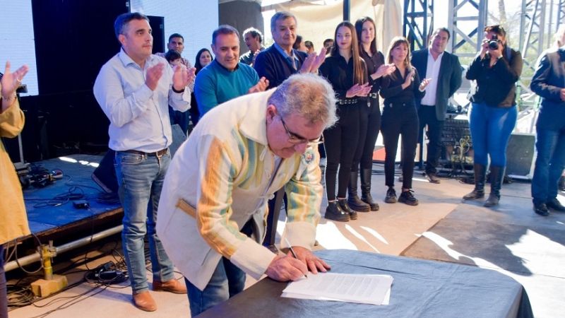 Reclamo histórico: El Rodeo y Las Juntas tendrán conectividad