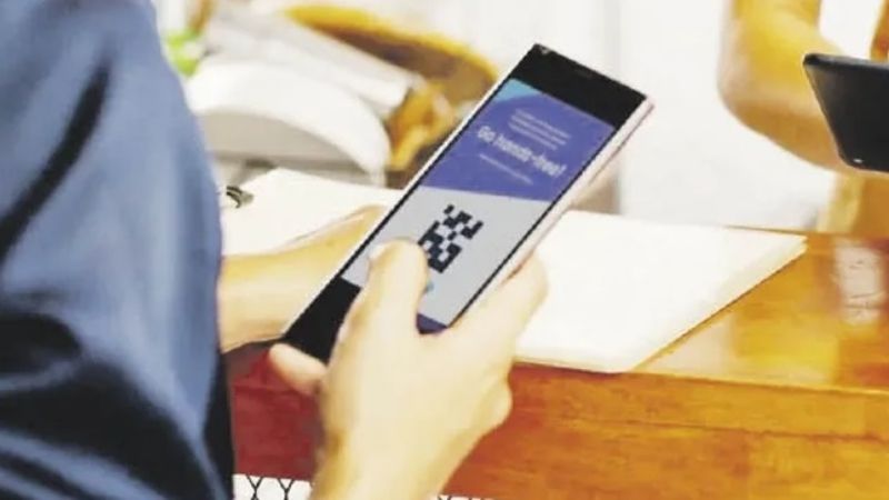 Por primera vez, los pagos con trasferencia superaron a las operaciones con débito