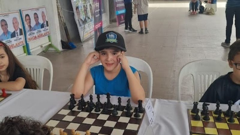 Escuela Municipal de Ajedrez felicitó a sus discípulos