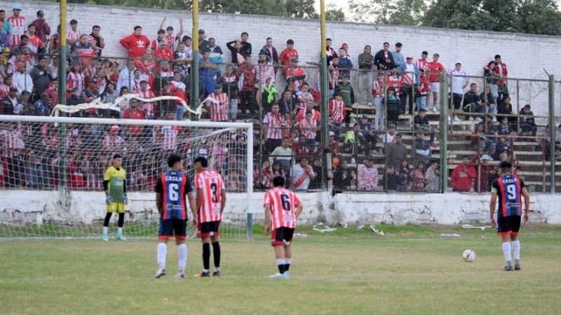 San Lorenzo goleó a Va. Cubas; “Ferro” sigue arriba