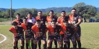 DEFENSORES DE ESQUÚ venció a La Merced, en Paclín, y lidera la 