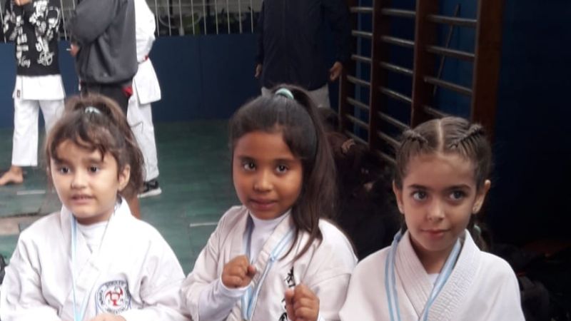 Karatecas catamarqueños cosecharon 26 podios