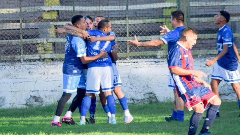 Vélez venció a Tesorieri y se acomodó en el Anual