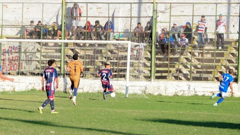 Vélez venció a Tesorieri y se acomodó en el Anual