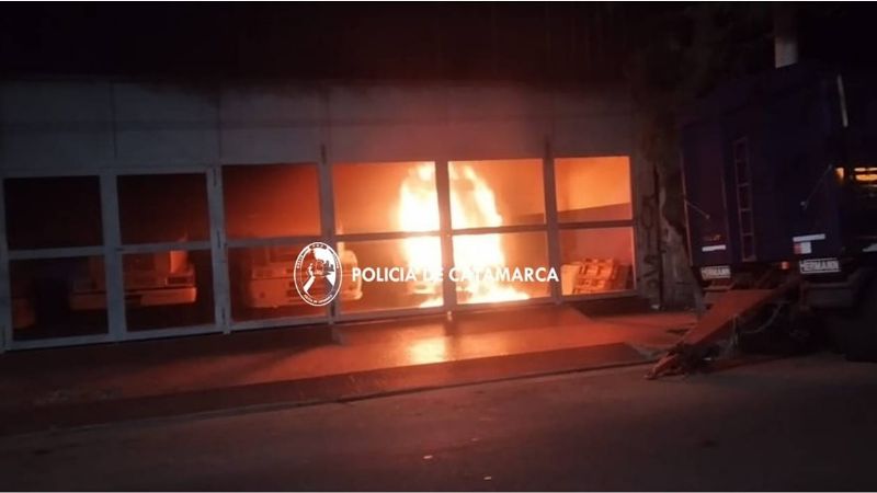 Sofocaron el incendio de un camión