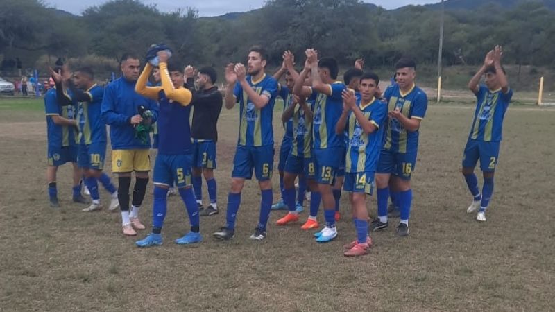 S. Rojas frenó a Los Sureños y goleada de La Merced