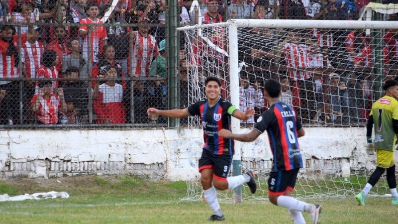 San Lorenzo busca la cima ante Tesorieri