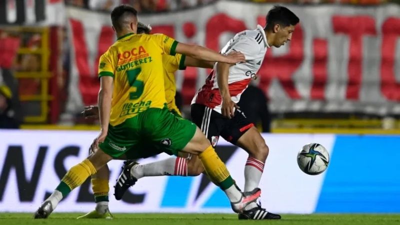 River-Defensa se reanuda el 17 de junio