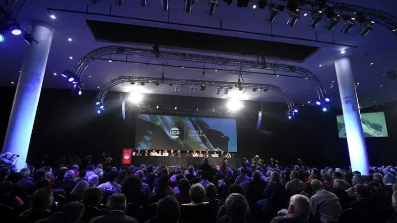 Convención nacional de la UCR: ratifican la permanencia en Juntos por el Cambio