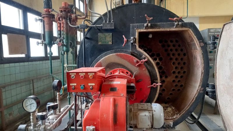 Hogar escuela sigue sin caldera