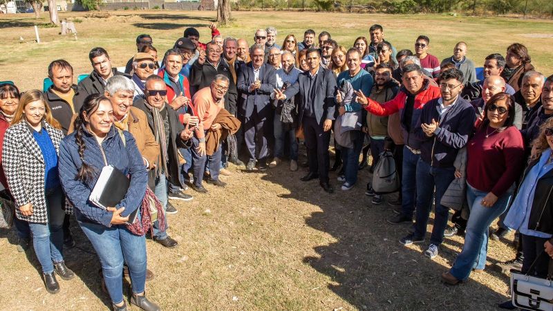 Raúl se reunió con partidos políticos que aseguraron su acompañamiento en el frente electoral