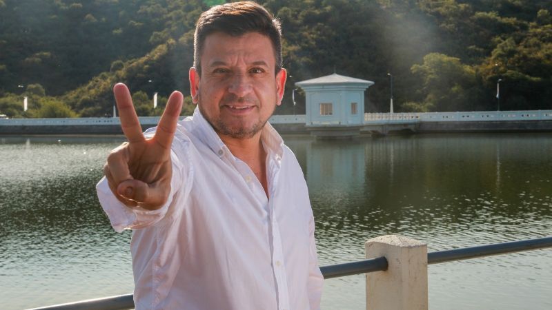 "Gustavo Saadi es mi candidato a gobernador hasta el 24"