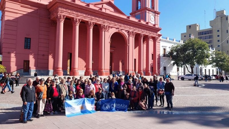 Gran cantidad de turistas visitan la ciudad durante el finde extra largo