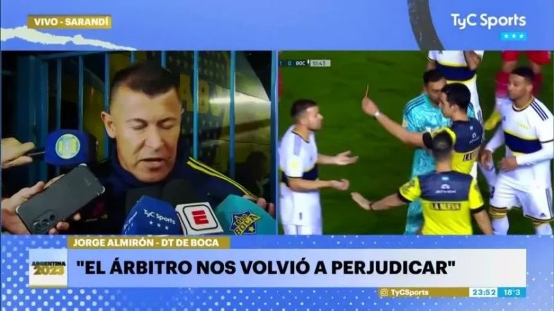 Almirón no aceptó preguntas y se quejó del árbitro