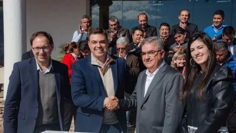 Garantizan el servicio de transporte para estudiantes de la jurisdicción de Los Altos