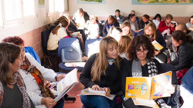 Educación desarrolló el 2° encuentro de “Libros para Aprender”