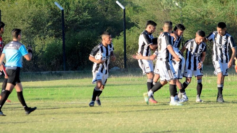 Villa Cubas e Independiente debían ganar y ganaron