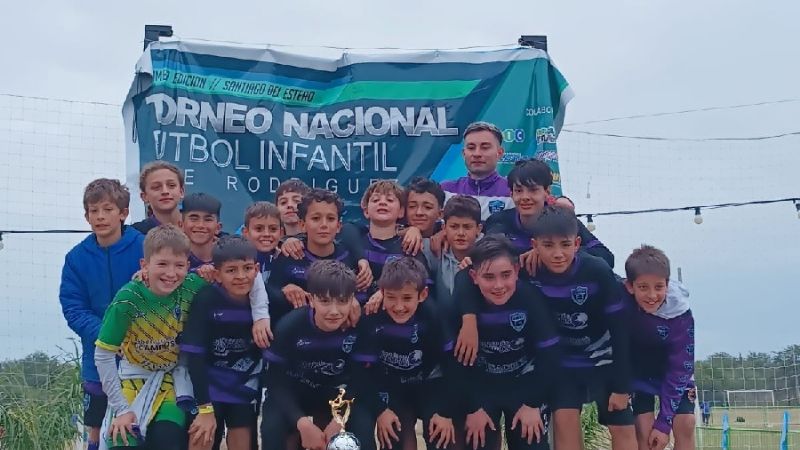 FIEL compartió jornada futbolera con los padres