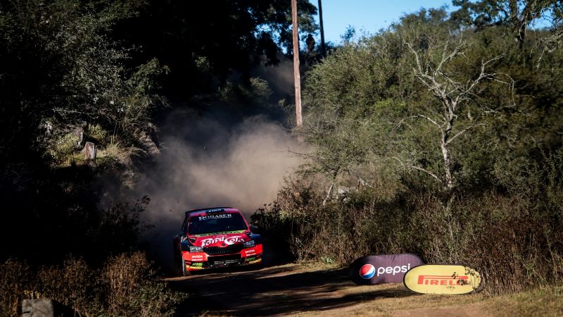 Amplio dominio de Scuncio y Augusto tercero