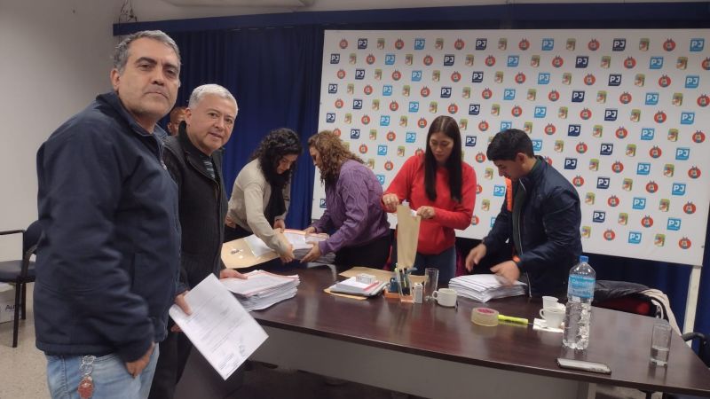 Susana Zenteno va a las paso con José Luis Martinez