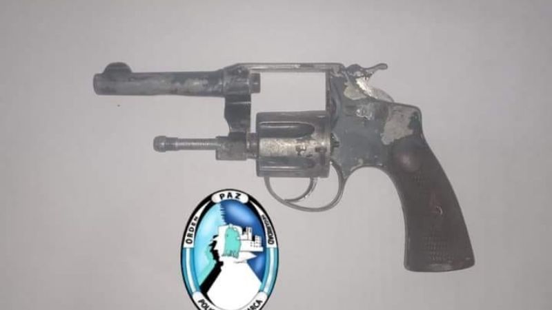 Le apuntaron con un arma de fuego a un camionero