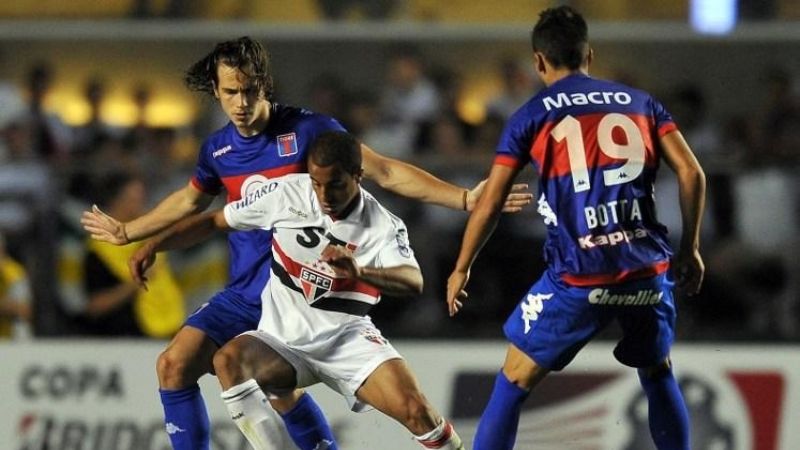 Tigre visita al São Paulo, por la Copa Sudamericana