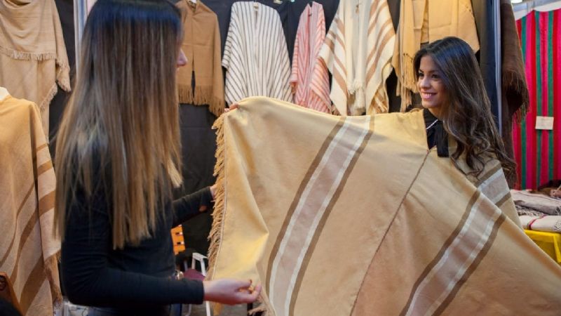 Poncho de Ensueño, para residentes y turistas