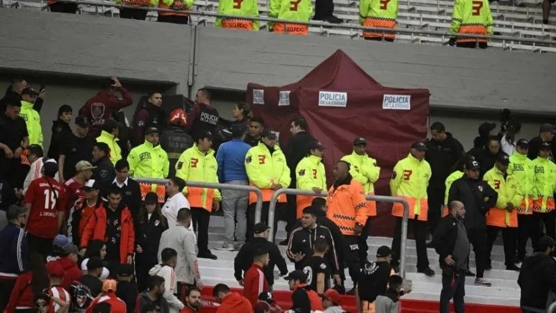 Suspendieron River-Defensa, por la muerte de un hincha