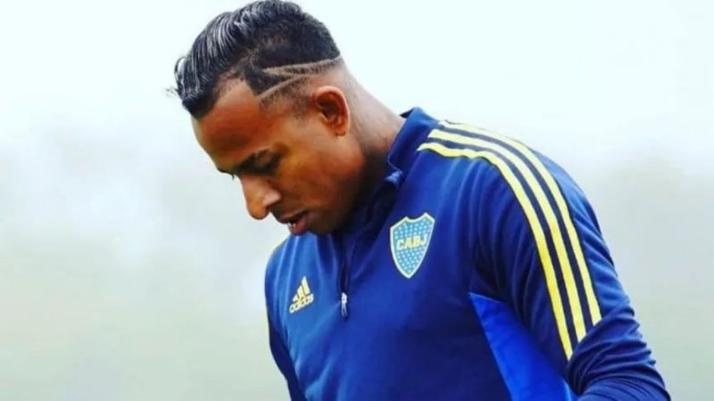 El colombiano Villa dejó Boca y se va a su país