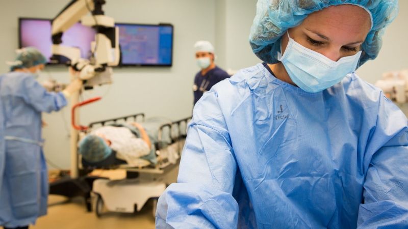 Alrededor de 380 trabajadores de la Salud obtienen estabilidad con contratos de empleo público