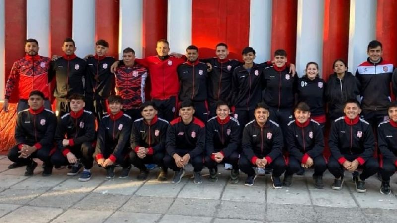 Villa Cubas participa en la Superliga Argentina de Hockey