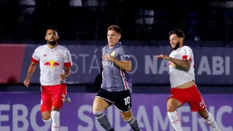 Estudiantes con Bragantino, por la Sudamericana