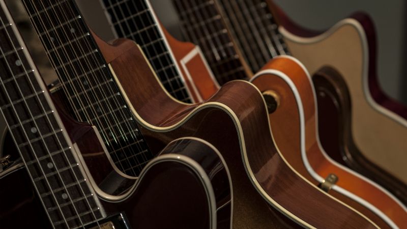 Campaña de donación de guitarras