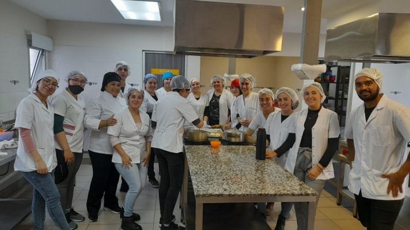 Taller de cocina para celíacos destinado a estudiantes de Nutrición