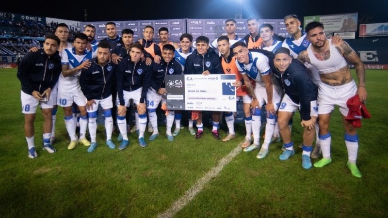 Vélez e Instituto avanzaron en la Copa Argentina
