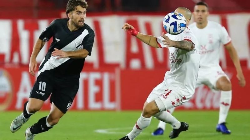 Huracán visita a Danubio por la Copa Sudamericana