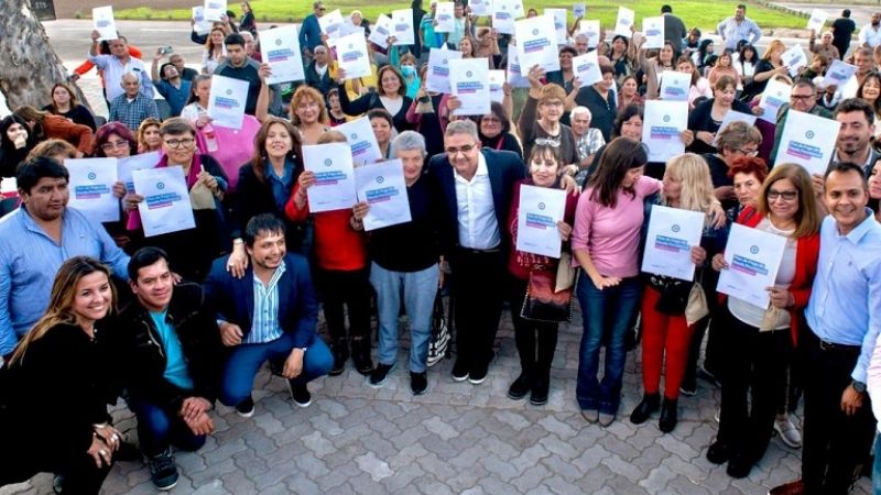 Catamarqueños y catamarqueñas recibieron su jubilación