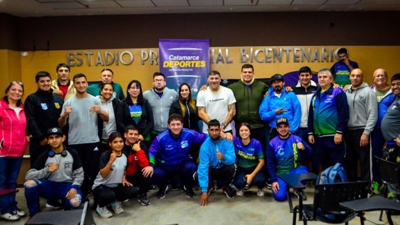 Domínguez encabeza capacitación y campus de boxeo