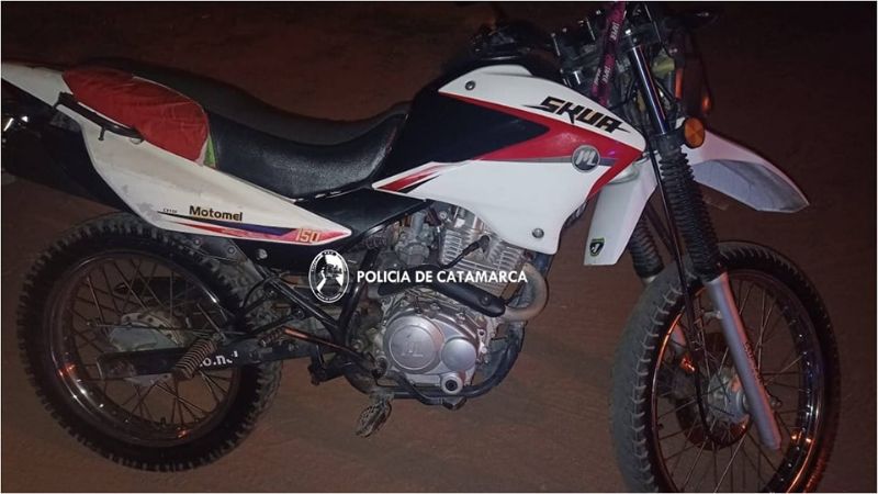 Secuestraron una motocicleta y recuperaron calzados