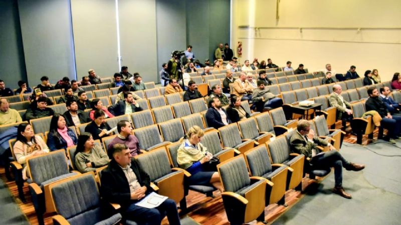 Se realizó la Audiencia Pública por la actualización del VAD