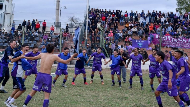 Policial-Villa Cubas será una de las semifinales del “Petit”