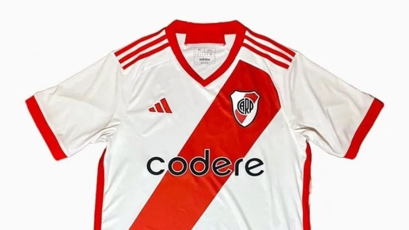 Se filtró la nueva camiseta titular de River