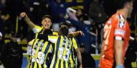 ROSARIO CENTRAL sigue festejando con los pibes y la clase de 