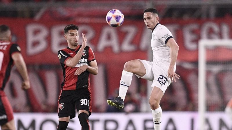 Cierre de los rosarinos con necesitados de la 24ta.