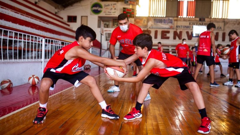El legendario club de básquet "Red Star" cumple 93 años