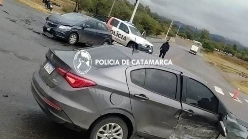 Otro choque en la misma rotonda, y van...