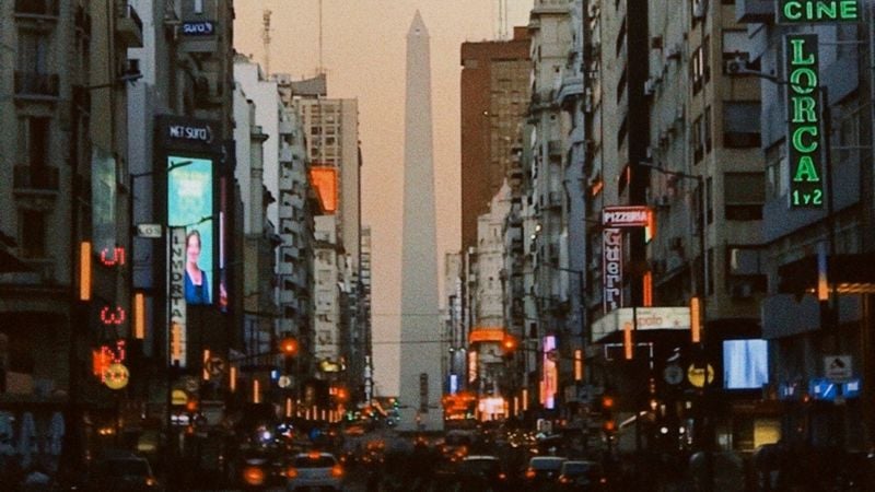 Buenos Aires y Bariloche entre los tres destinos internacionales más buscados por los brasileños