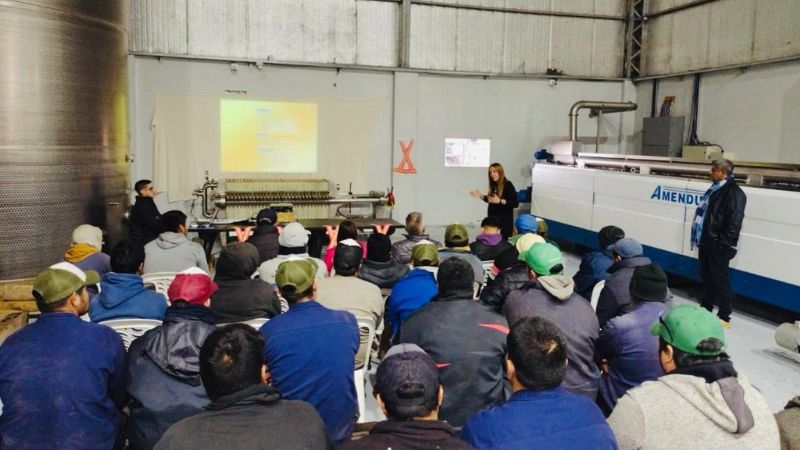 Impulsado por UATRE - OSPRERA se lanzó el programa “Iluminate, tu vida importa”.