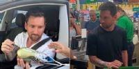 MESSI, esta mañana llegando primero a la práctica, y, ayer, de compras en un supermercado.