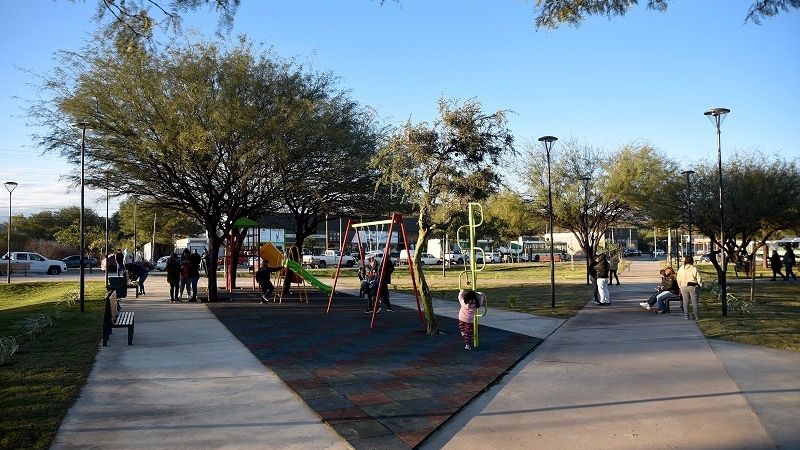 Puesta en valor de la Plaza "Quique Sánchez Vera"